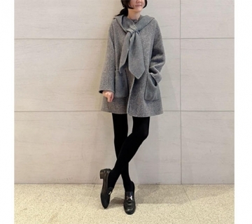 浣熊連帽披肩後摺羊絨大衣